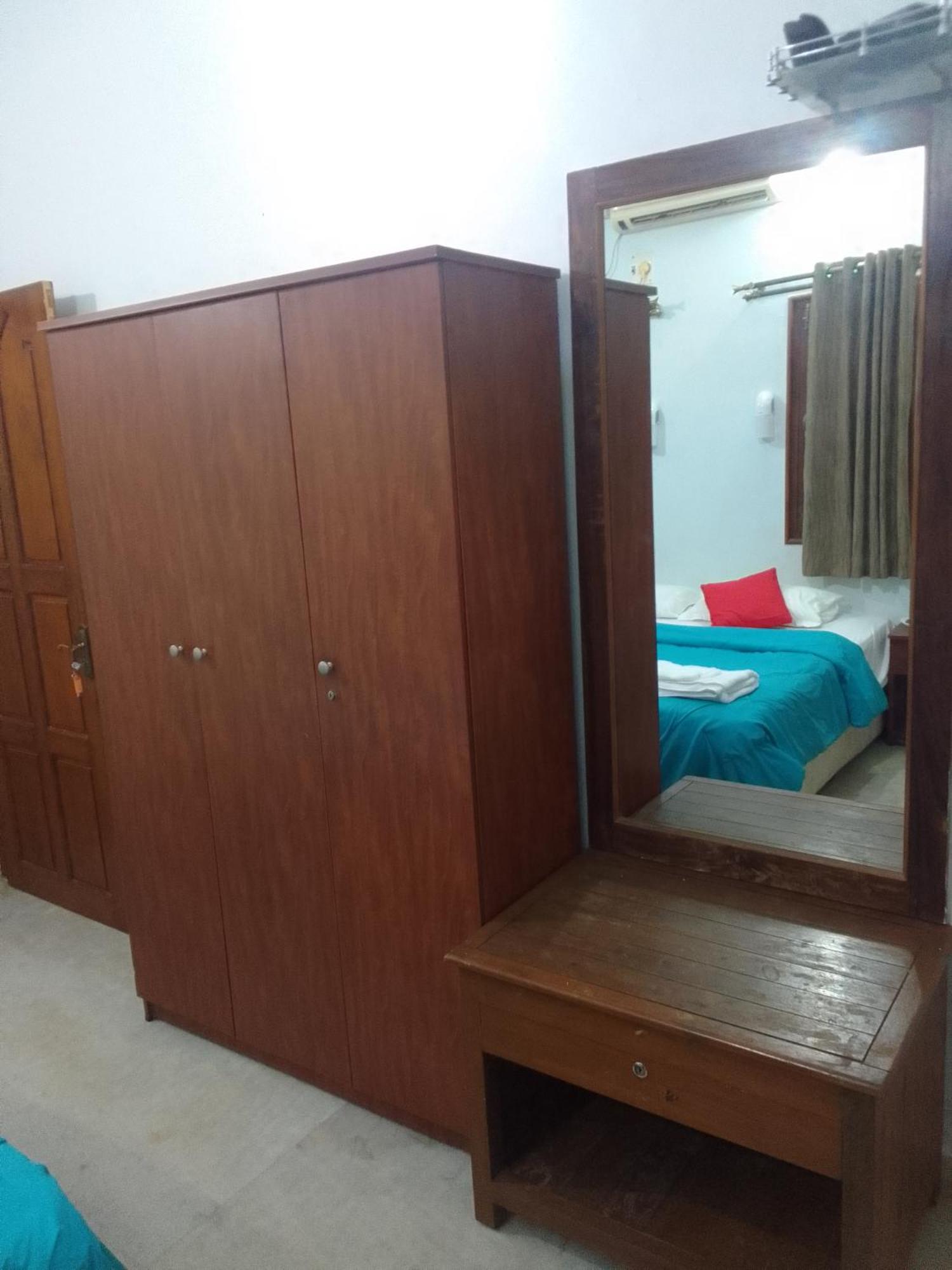 Peaceful Rooms At Pande Residency Patnem Beach Eksteriør billede